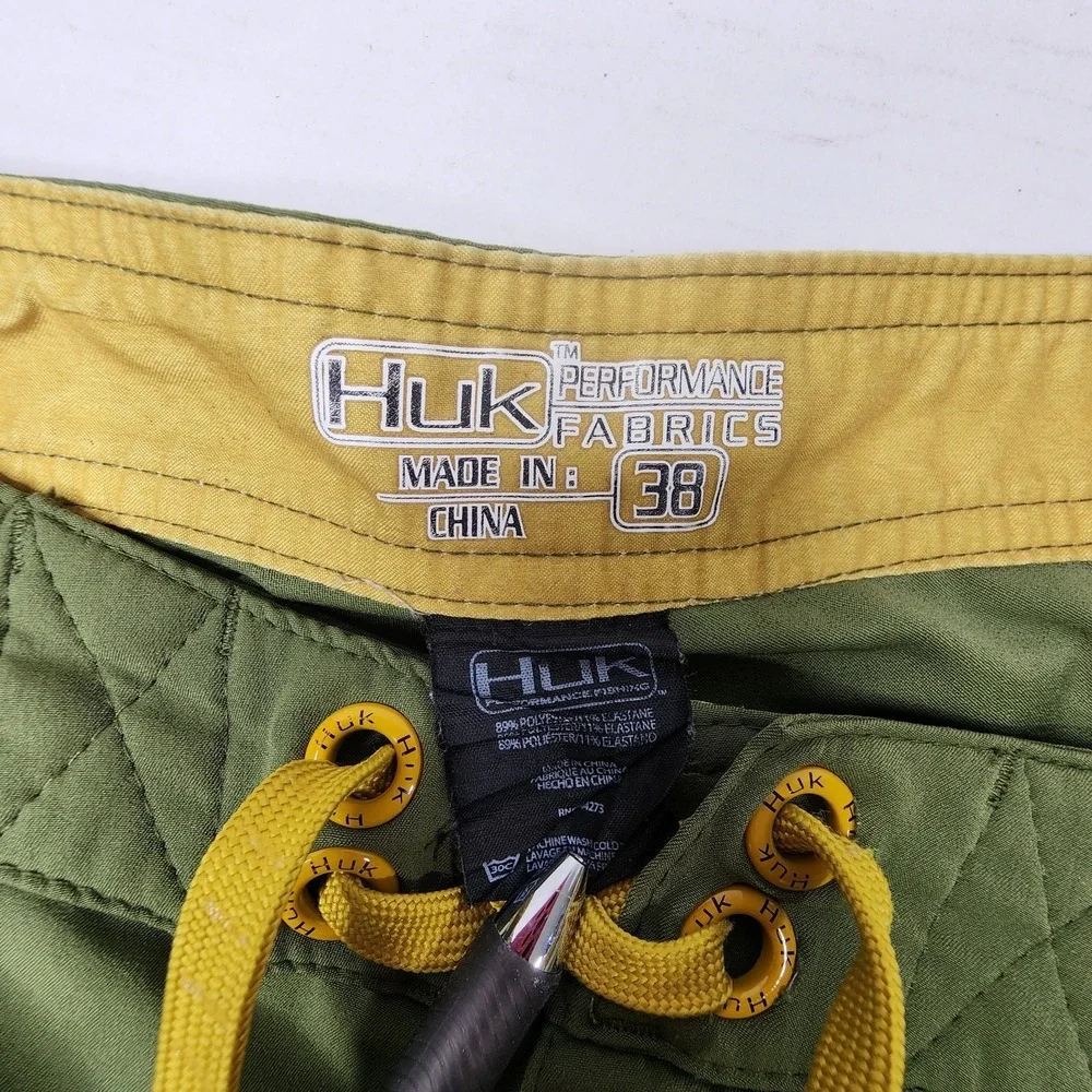 Huk Performance Mens 38 Fishing Outdoor Cargo Shorts Green Boardshorts